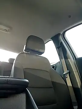 ShawnandDani7074 online show from February 3, 1:27 pm