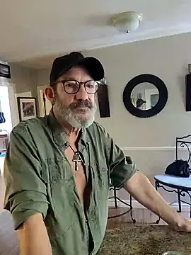 FoxnMouse online show from October 7, 5:50 pm