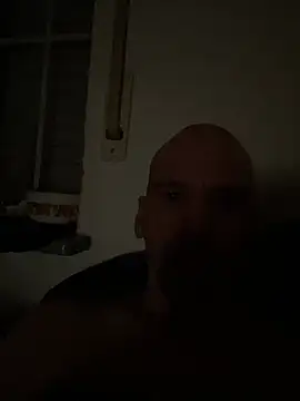 DrLongDongziehtblank online show from May 2, 11:51 pm