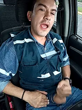 Blackaxes online show from February 4, 10:27 pm