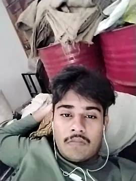 isisieueie online show from October 11, 9:24 am