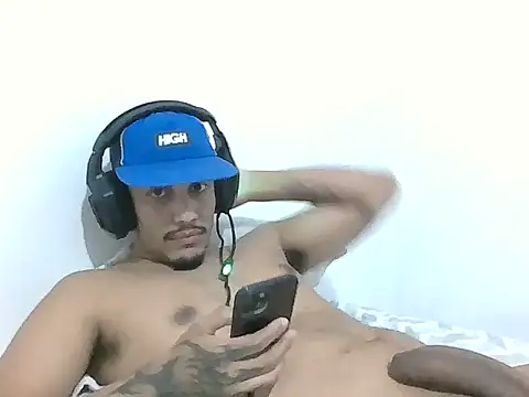 Snapshot of BAGHEERAPGG chatting on September 18, 1:18 am BAGHEERAPGG online show from September 18, 1:18 am