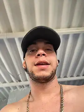 enzo vittale03  online show from January 8, 9:42 pm