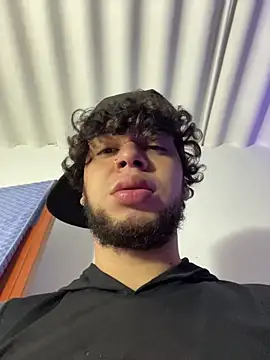 enzo vittale03  online show from February 12, 6:25 pm