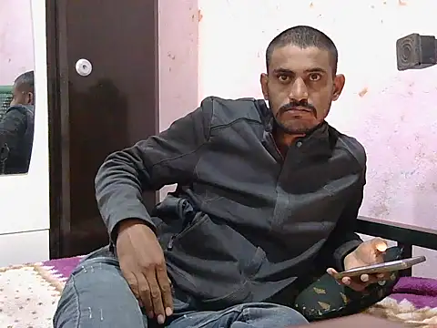 krishjaat43 online show from December 16, 6:09 am