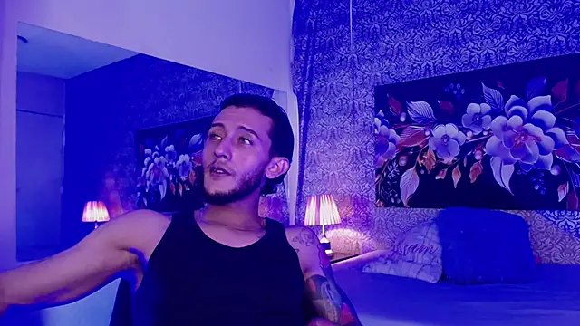 jonas conor online show from November 19, 7:25 pm