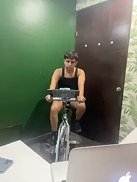 Thiagoforyou online show from December 14, 2:29 am