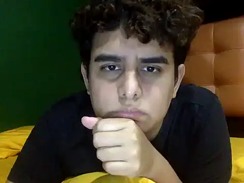 Snapshot of Thiagoforyou chatting on October 22, 4:49 am Thiagoforyou online show from October 22, 4:49 am