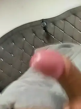 Snapshot of Pauzudopika chatting on September 22, 7:30 am Pauzudopika online show from September 22, 7:30 am