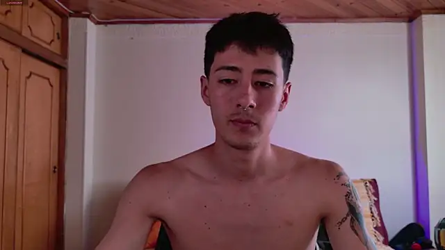 Jeremias miller online show from December 4, 7:43 pm