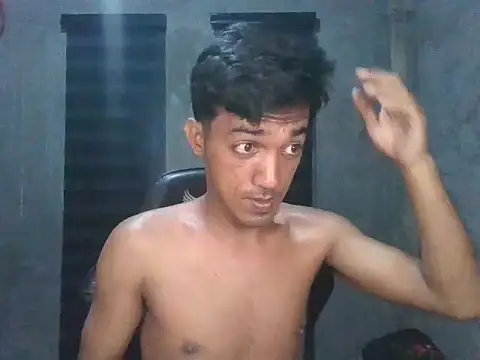 RowyCam online show from March 10, 12:44 pm