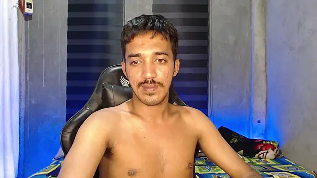 Snapshot of RowyCam chatting on September 22, 11:54 am RowyCam online show from September 22, 11:54 am