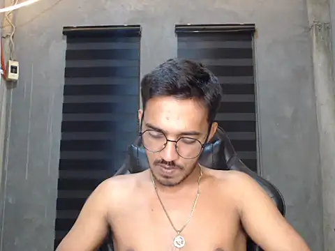 Snapshot of RowyCam chatting on September 14, 10:50 am RowyCam online show from September 14, 10:50 am