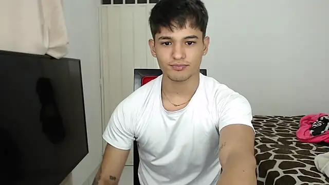 Alex mojica online show from October 11, 6:06 am