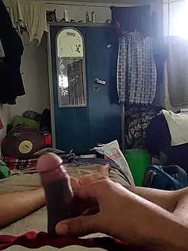 hotbull30 online show from July 29, 10:47 am