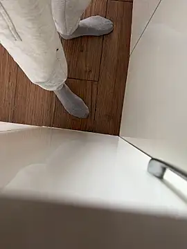 Manu97k online show from January 10, 2:43 pm