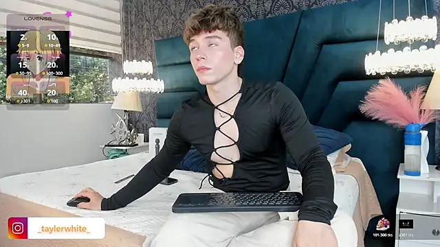 TaylerWhite online show from July 16, 12:23 pm