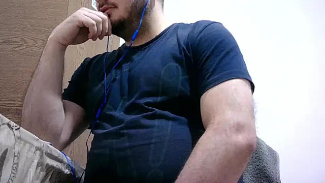 Black Scorpion91 online show from October 1, 6:12 pm