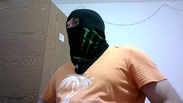 Black Scorpion91 online show from November 6, 6:33 pm