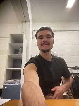 Snapshot of los_freaky chatting on October 19, 9:12 am los freaky online show from October 19, 9:12 am