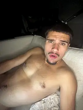 Snapshot of los_freaky chatting on October 14, 6:26 pm los freaky online show from October 14, 6:26 pm