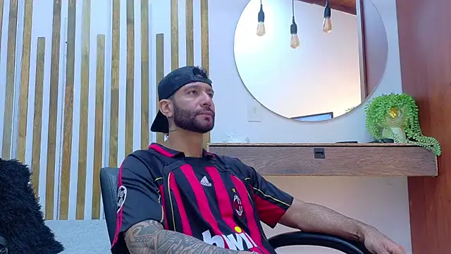 yorbymaxx online show from February 25, 1:45 pm