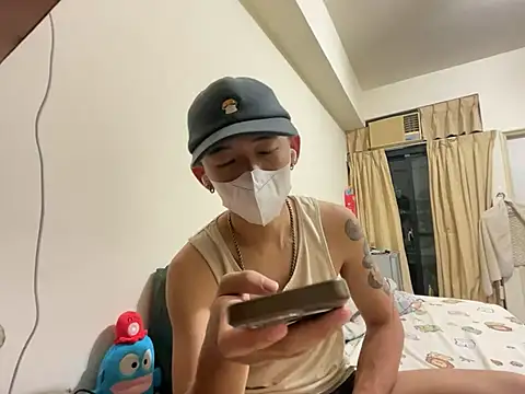 boyjoe10 online show from April 7, 4:18 pm