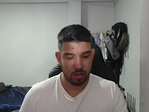 Axel11113 online show from September 13, 6:47 am