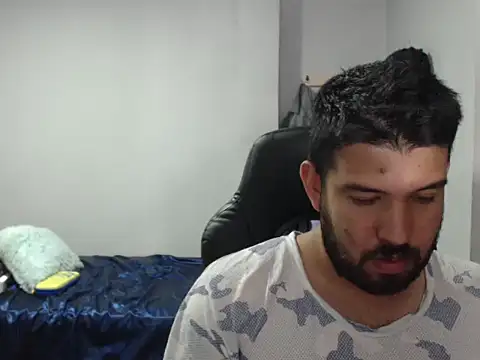 Axel11113 online show from October 15, 1:13 am