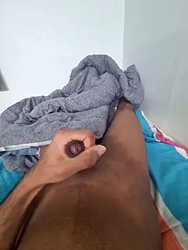 Snapshot of yesh_x chatting on November 1, 1:31 am yesh x online show from November 1, 1:31 am