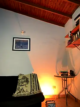 Snapshot of AlekBlake_ chatting on October 11, 2:26 am AlekBlake  online show from October 11, 2:26 am