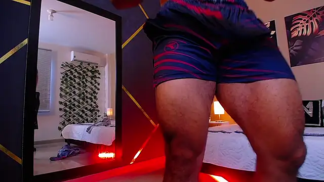 ChristopherBlack  online show from October 20, 1:04 pm