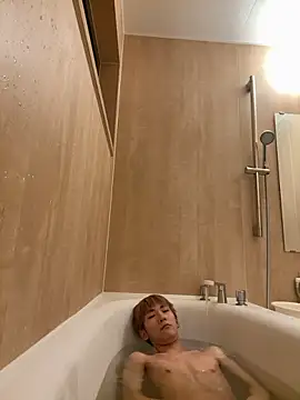 yuyusan07 online show from April 19, 1:54 pm