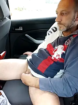 Snapshot of cazzoweb chatting on October 19, 1:58 pm cazzoweb online show from October 19, 1:58 pm