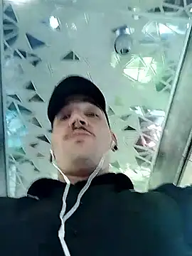 JuicyBigcockxh online show from October 8, 1:37 pm