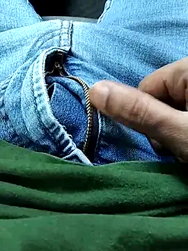 Ajayy01 online show from September 30, 1:36 pm