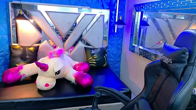 Alan Del Reyx online show from September 26, 4:43 am