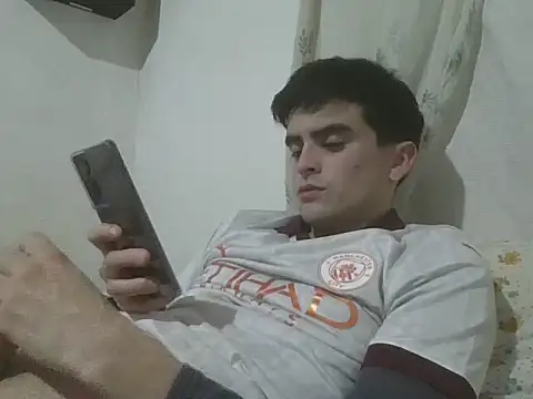 Rodrigo99 9 online show from May 19, 3:35 am
