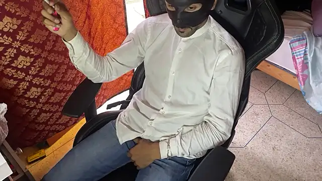 JUSTFORRICH online show from October 13, 11:27 am