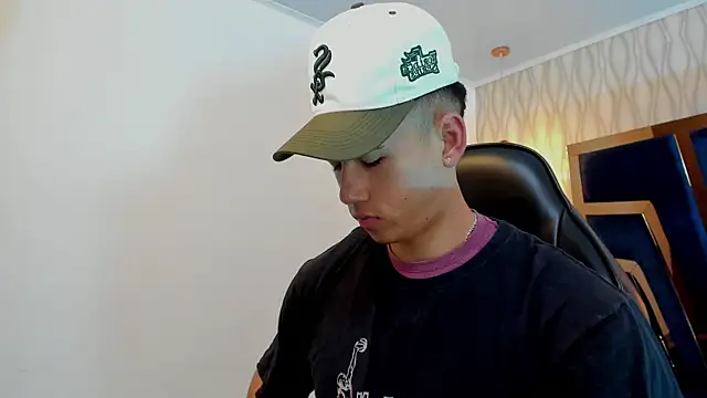 Draven Marceaux online show from October 17, 11:58 am