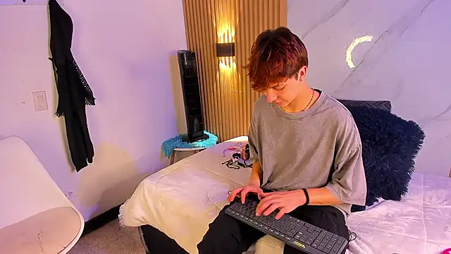 IM DAREN online show from September 29, 12:57 pm