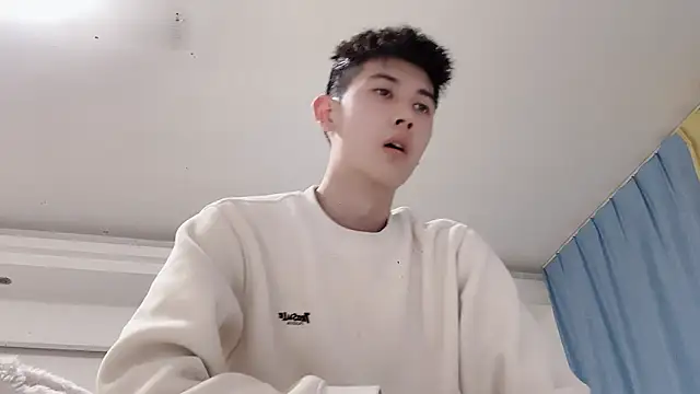 xiaojie2563 online show from March 8, 11:03 am