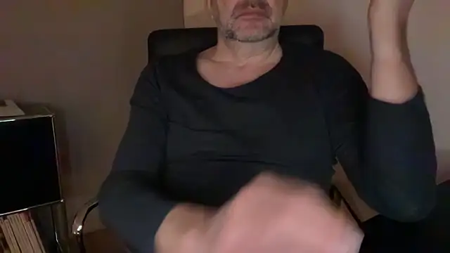 german9inch online show from December 14, 11:01 pm