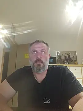 Flotschy85 online show from June 2, 8:21 pm