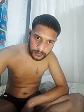 DebuggedLawn online show from March 27, 6:17 am