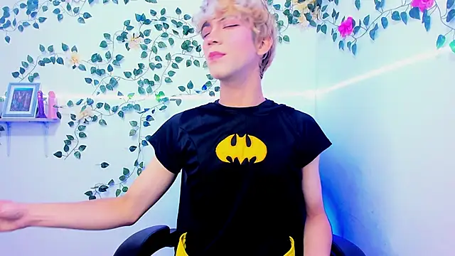 Cooperrosscute233 online show from September 13, 5:47 pm