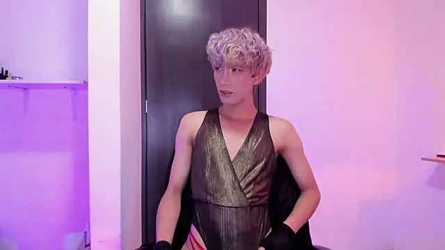 Cooperrosscute233 online show from October 6, 8:13 pm