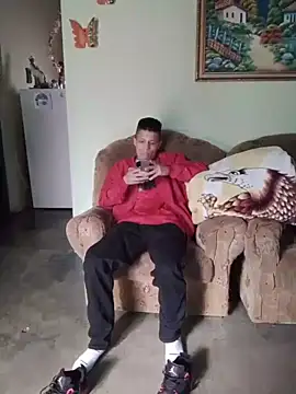 elinnki online show from February 1, 8:40 pm