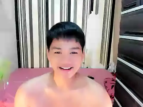 Mister officer69 online show from March 1, 2:06 pm