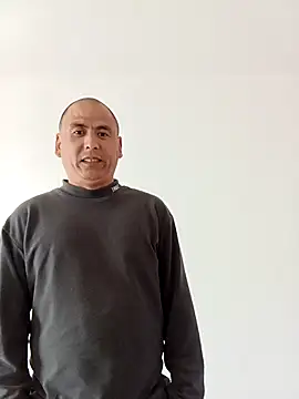 CWQ123 online show from April 4, 12:51 am